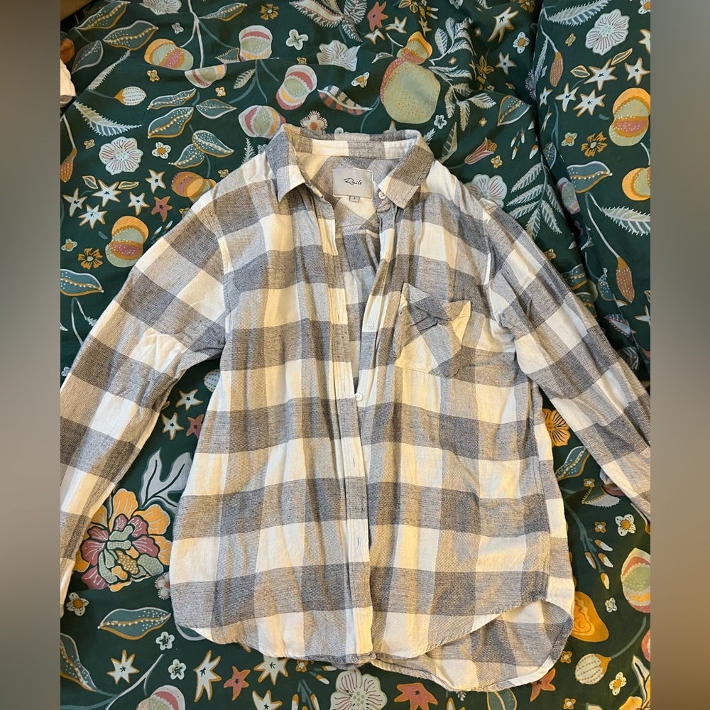 LAST CHANCE💥 Rails Button Up Shirt